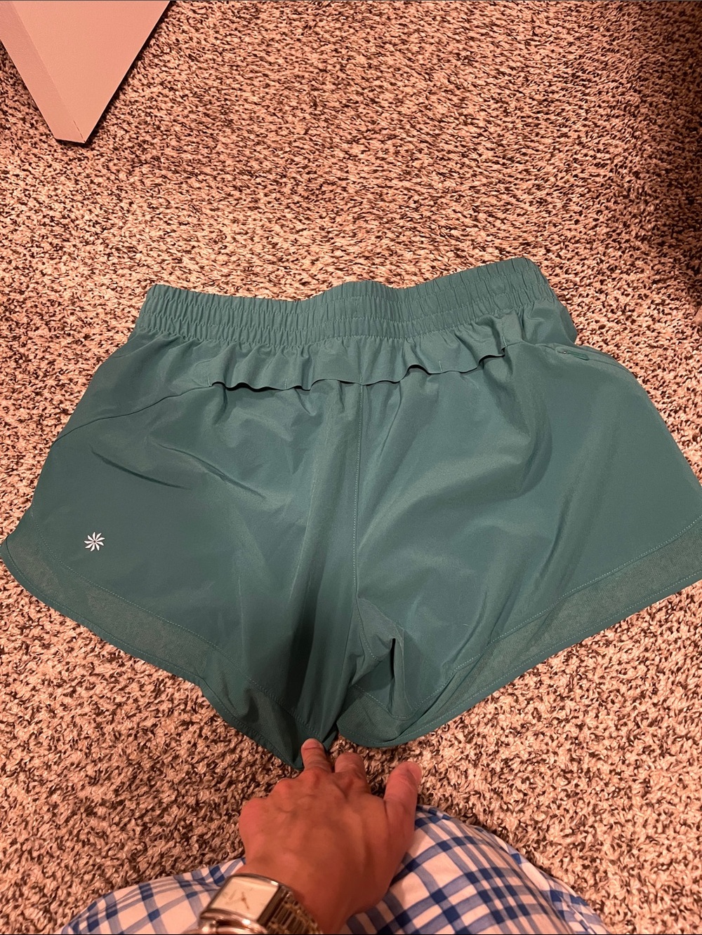 Athleta Alpine Women's 4” mesh racer Running Shorts - Picture 4 of 4